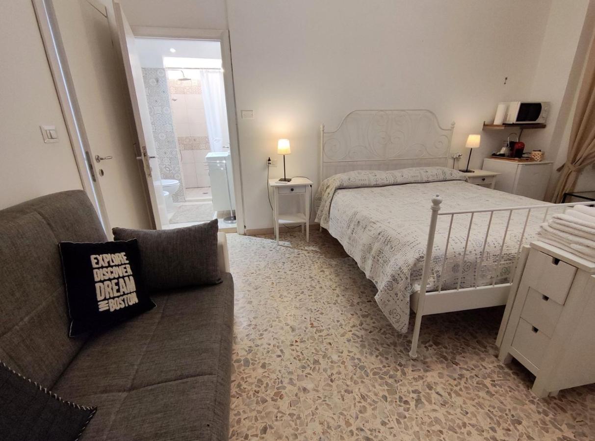 Sergio Tourist Rental Close Tiburtina Station 로마 외부 사진