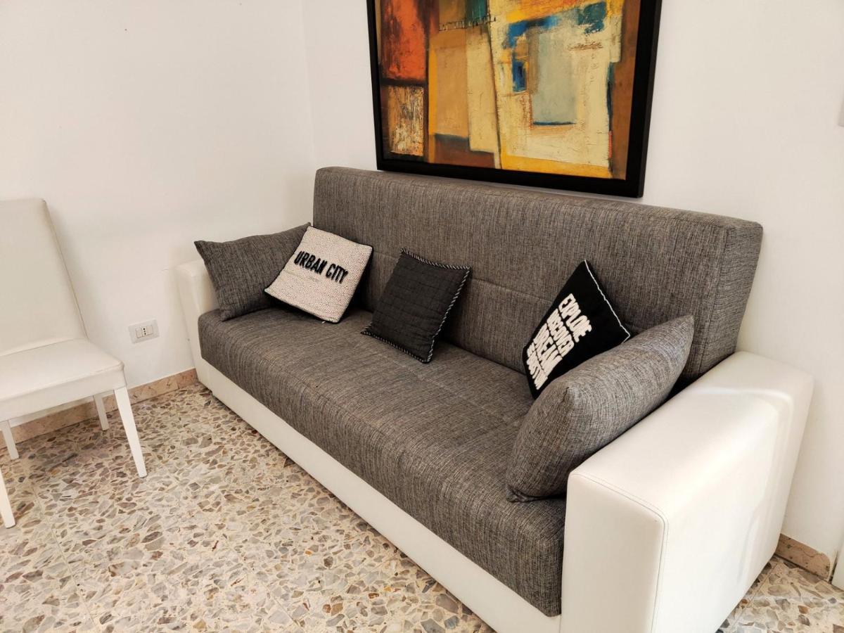 Sergio Tourist Rental Close Tiburtina Station 로마 외부 사진