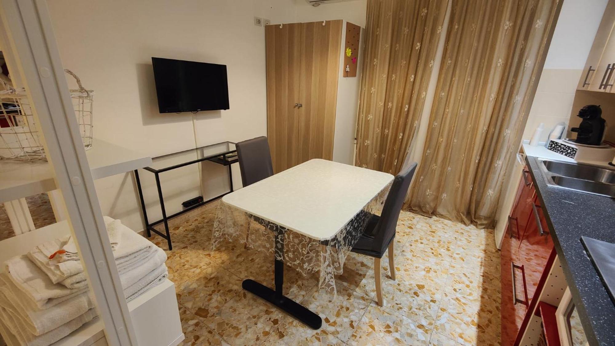 Sergio Tourist Rental Close Tiburtina Station 로마 외부 사진