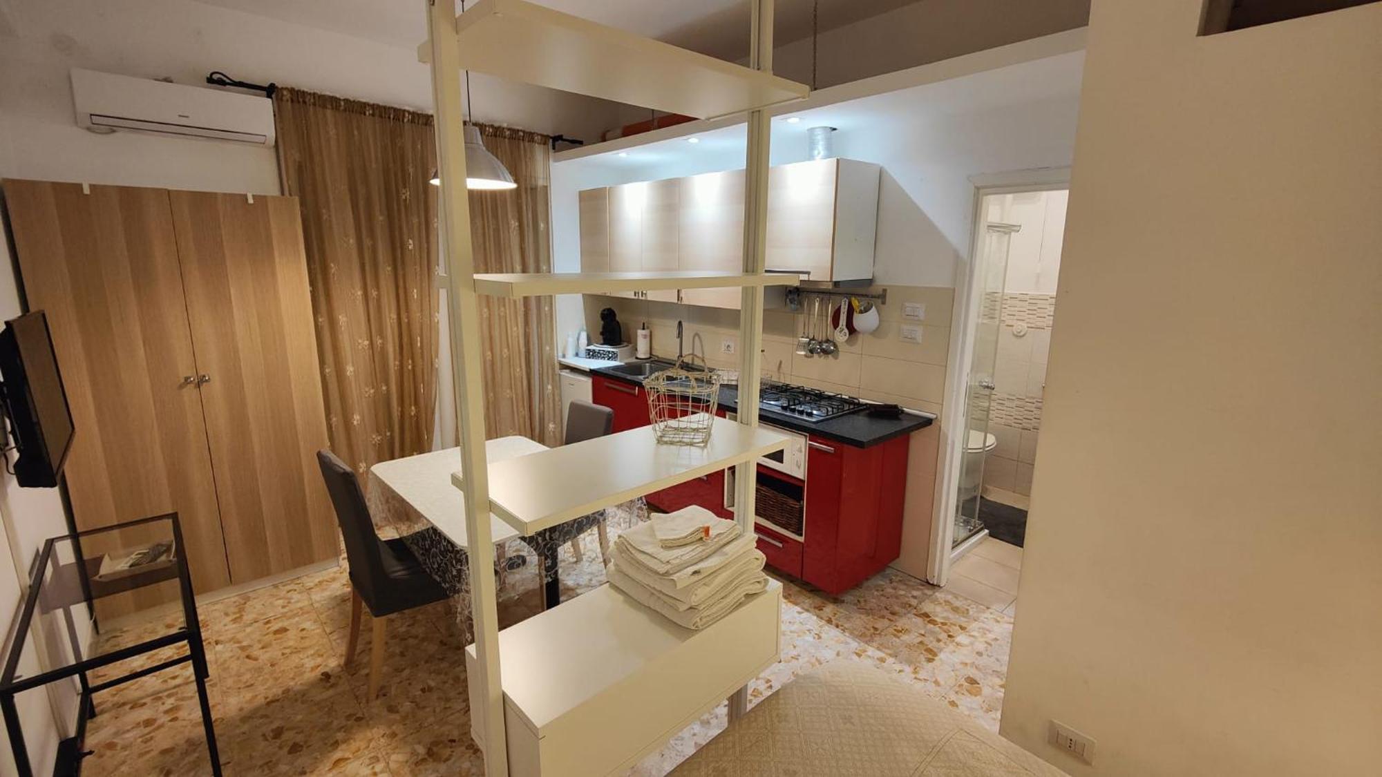 Sergio Tourist Rental Close Tiburtina Station 로마 외부 사진