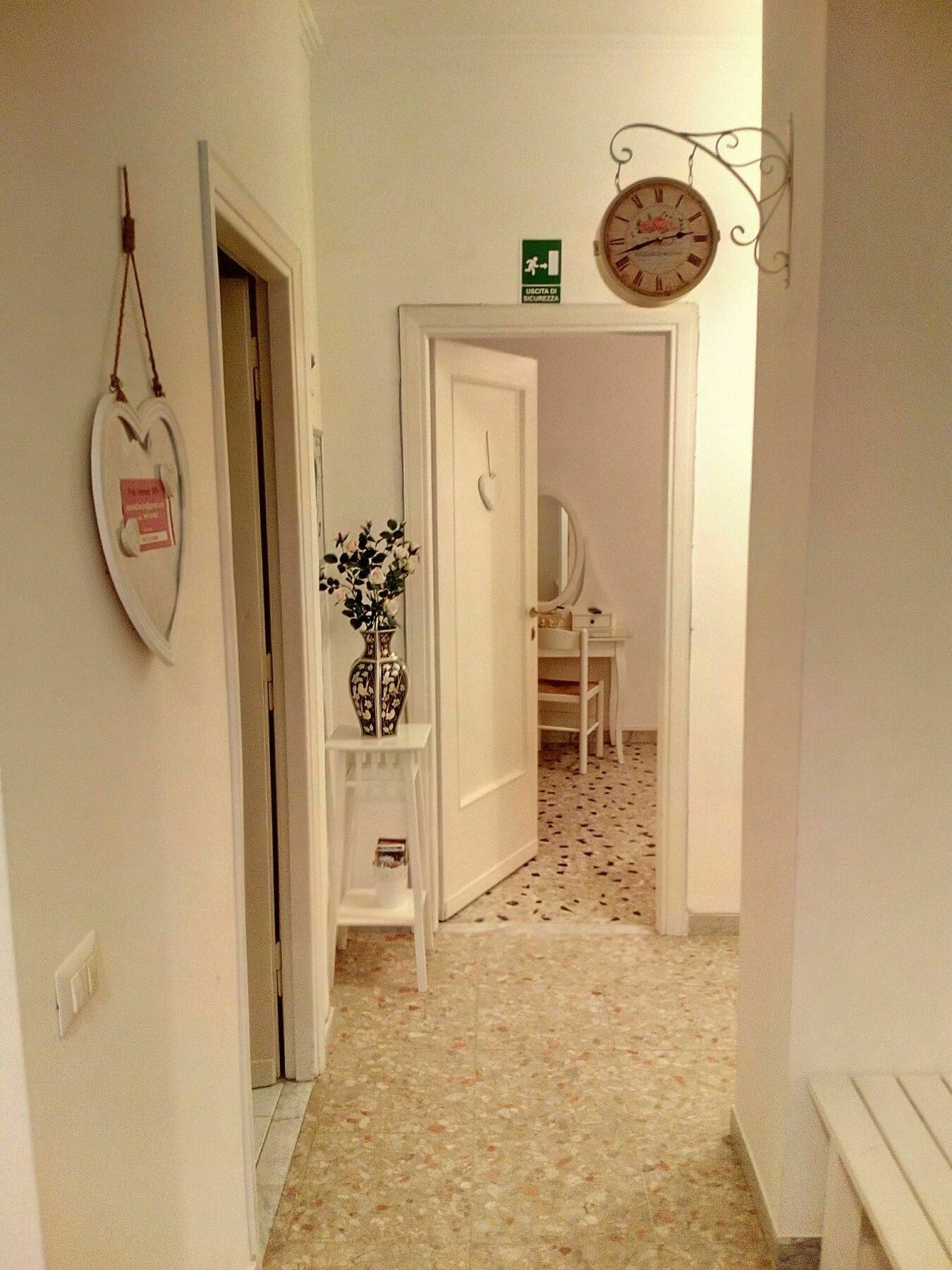 Sergio Tourist Rental Close Tiburtina Station 로마 외부 사진